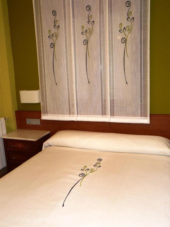 ברבסטרו Apartamento Turistico Guara Casa Castro חדר תמונה